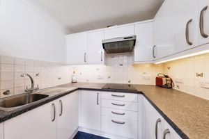 Kitchen- click for photo gallery